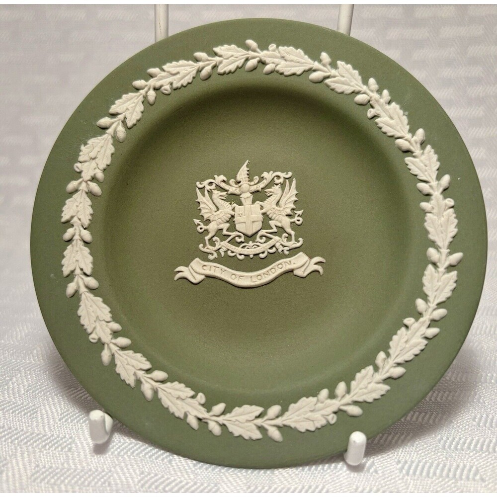 SOLD - NOT FOR SALE -WEDGWOOD  Green Jasperware  City of London  4.5" Mini Plate